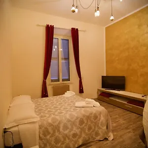  Apartment Art Colosseo